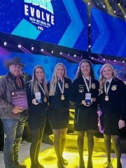 Lipan FFA Horse Judging Team